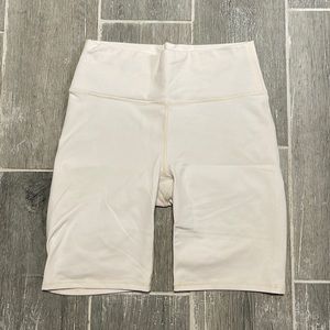 Fabletics Define Powerhold High-Waisted Short